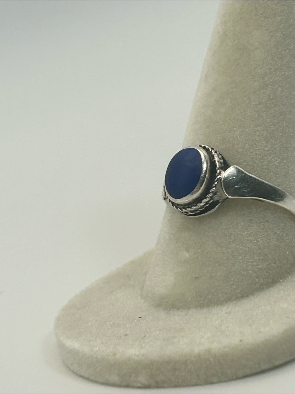 Sterling Silver Blue Lapis Ring Size 7.5 Stamped 925 Oval Stone - Picture 2 of 10